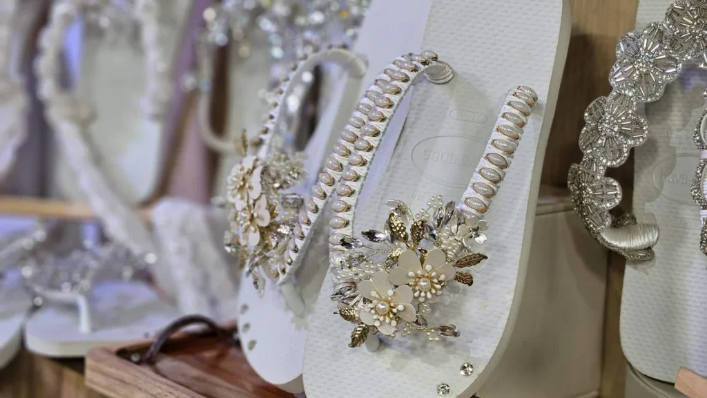 Imagem chnelo personaizado do artigo Chinelo "Sonho de Altar" - Faça Você Mesmo