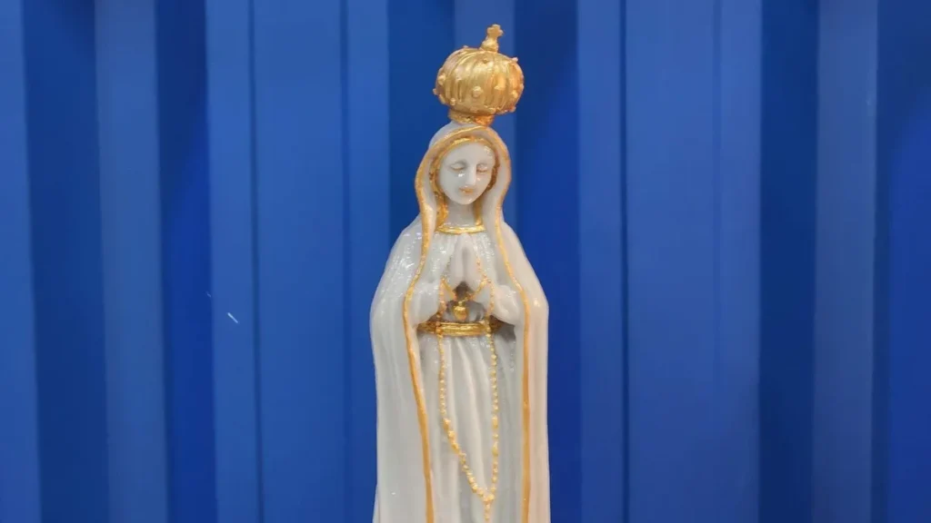 Imagem nossa senhora de fatima do artigo Nossa Senhora de Fátima em Falsa Porcelana - Faça Você Mesmo