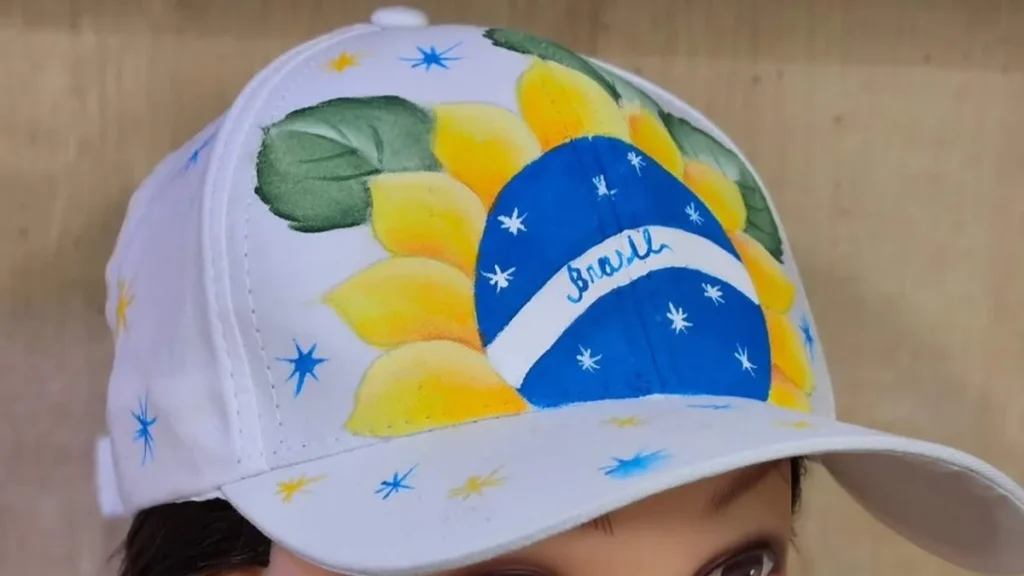 Imagem bone estampa do brasil do artigo Boné com Pintura "Copa do Mundo" - Faça Você Mesmo