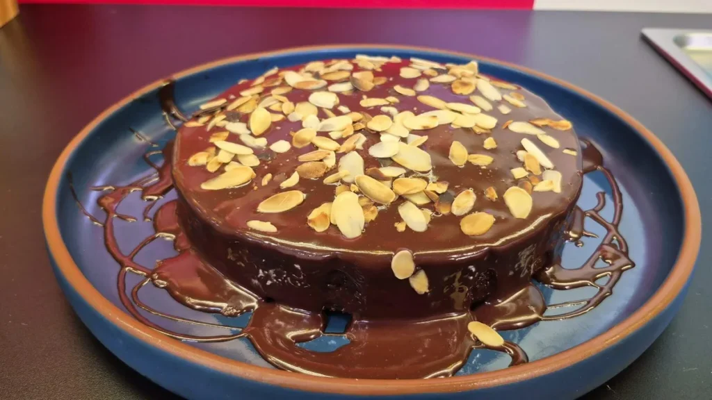 Imagem bolo de cafe com amendoas do artigo Bolo de Café com Amêndoas - Sabor de Vida