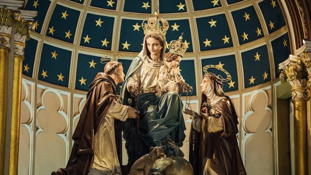 Imagem Imagem de Nossa Senhora ao lado de Santa Catarina e Sao Domingos do artigo Oração a Maria, Mãe da Igreja escrita pelo Papa Francisco