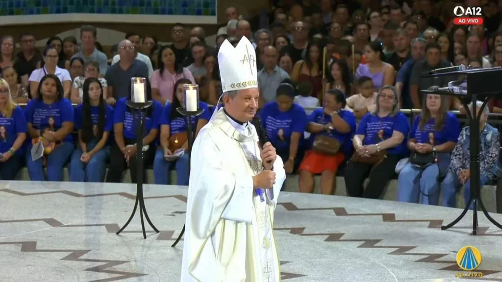 Imagem Missa de Domingo Reproducao TV Aparecida 3 do artigo Missa no Domingo das Mães deixa a TV Aparecida em 3º lugar
