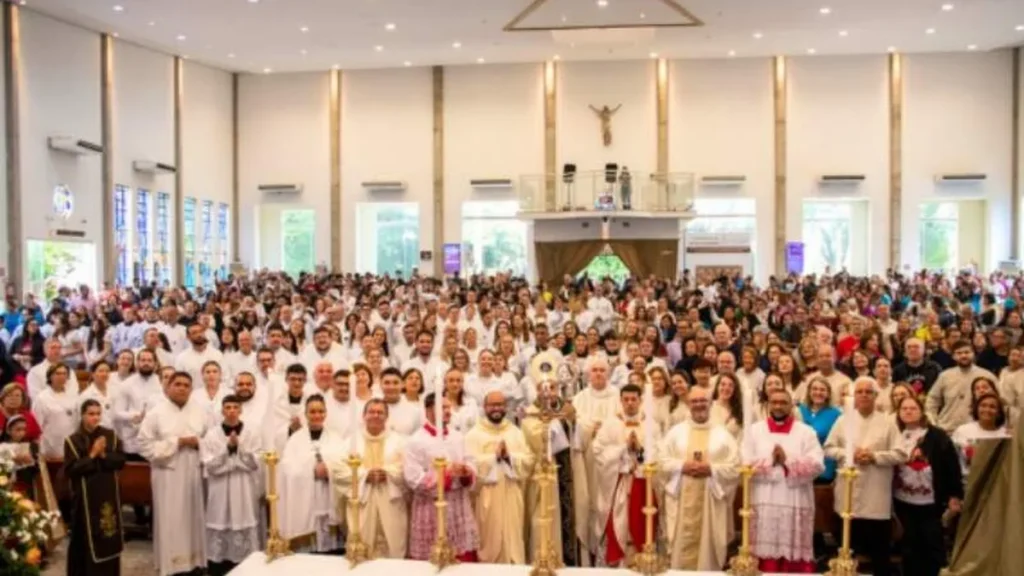 Imagem elevacao a santuario da paroquia nossa senhora do carmo em presidente prudente do artigo Igreja Nossa Senhora do Carmo é elevada a santuário em São Paulo