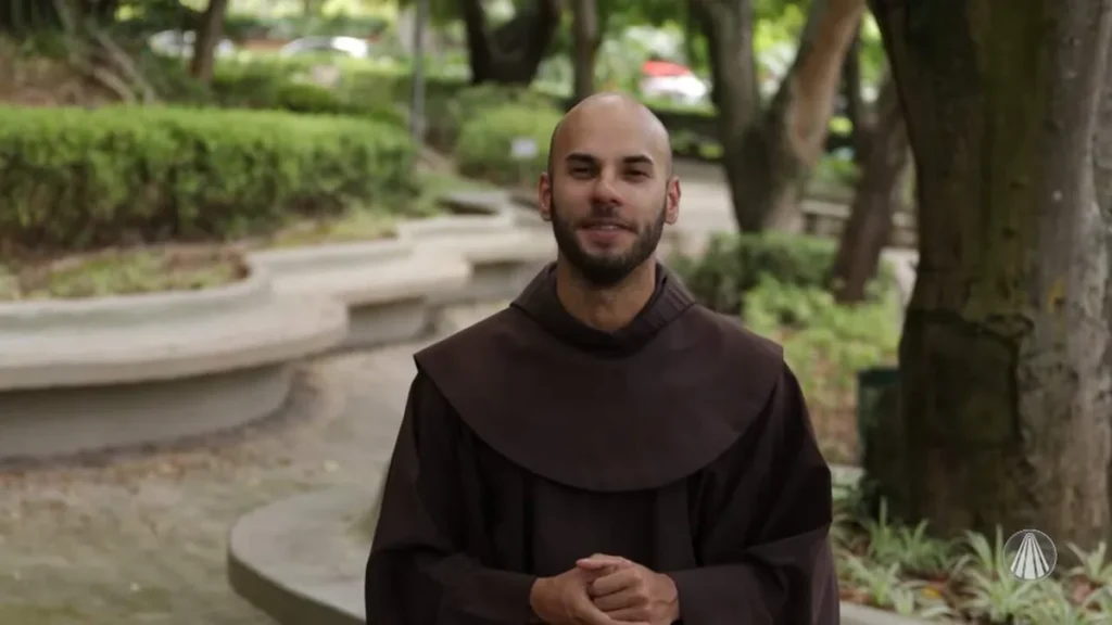 Imagem pilulas de sinodalidade mes mariano