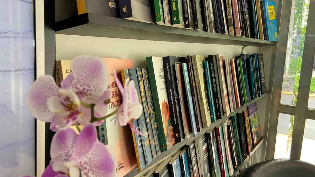 Imagem livros editora santuario do artigo Escolha os lançamentos da Editora Santuário para o Dia Nacional do Livro